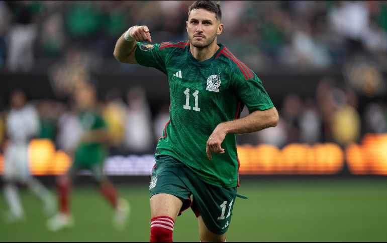 Santiago Giménez le dio el título al Tricolor. IMAGO7