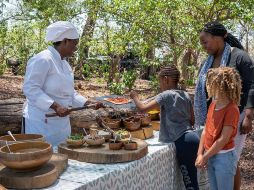 Deleita un Seba Pizza hecha en un nido de termitas. ESPECIAL/WILDERNESS.