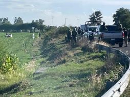 Los hombres estaban comiendo en una parcela cuando llegaron y les dispararon. ESPECIAL