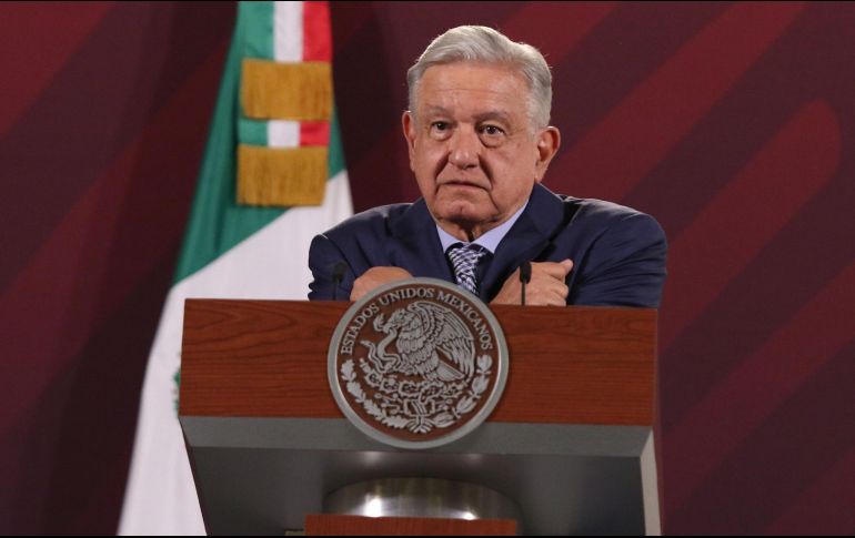 El INE realizó la notificación por estrados a López Obrador, sobre las medidas cautelares para que evite pronunciarse sobre el proceso electoral de 2024, tras la queja interpuesta por Xóchitl Gálvez. SUN / ARCHIVO