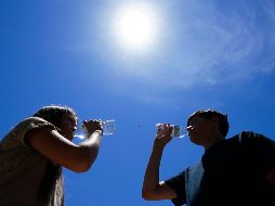 Una circulación anticiclónica en niveles medios de la atmósfera aumenta la temperatura en el norte de México y suroeste de Estados Unidos. AP/R. Franklin