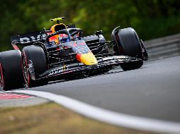 El mexicano Sergio ''Checo'' Pérez correrá su carrera 11 de 2023 con Red Bull en el GP de Hungría. AFP / ARCHIVO