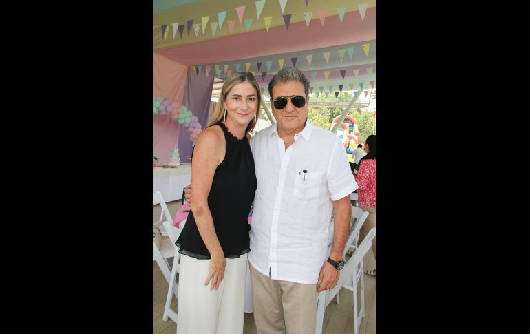 Maritza Martín del Campo y Victor Galindo. GENTE BIEN JALISCO/ Esmeralda Escamilla