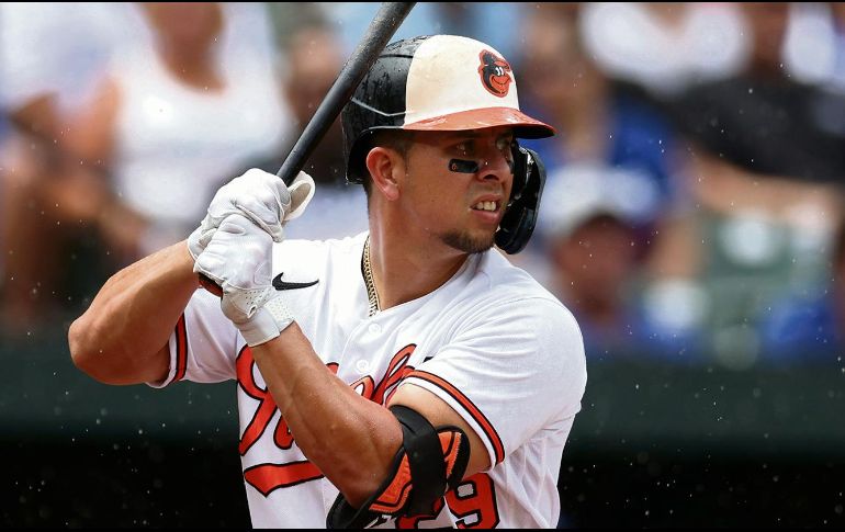 Ramón Urías castigó a su compatriota Julio Urías, pitcher de los Dodgers. AFP/R. Carr