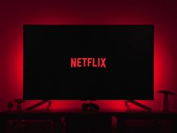 Netflix ha entrado en constantes altibajos en los últimos años. Foto de Thibault Penin en Unsplash.