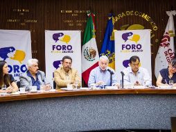 González Márquez, recordó que en el Foro Plural Jalisco se han propuesto ser instrumentos de cambio y desde el principio han pugnado por definir de manera conjunta con los ciudadanos el rumbo que debe tomar el país. CORTESÍA