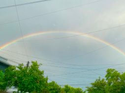 El arcoíris pudo apreciarse después de la lluvia. EL INFORMADOR/ F. Salcedo