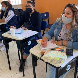 Anuncia SEP quiénes regresan una semana antes a las aulas