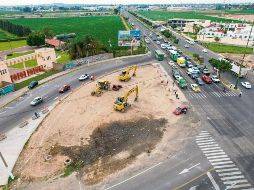 Las obras comenzaron el pasado miércoles y han complicado los recorridos de algunas personas que circulan por esa zona de la metrópoli. EL INFORMADOR/ A. Navarro