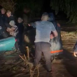 Reinicia búsqueda de personas arrastradas por corriente en Zapopan y Tlajomulco