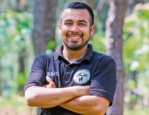 El empresario Julio Michel Melgoza, vive la pasión por viajar y lo demuestra en su agencia. EL INFORMADOR/ A. Navarro