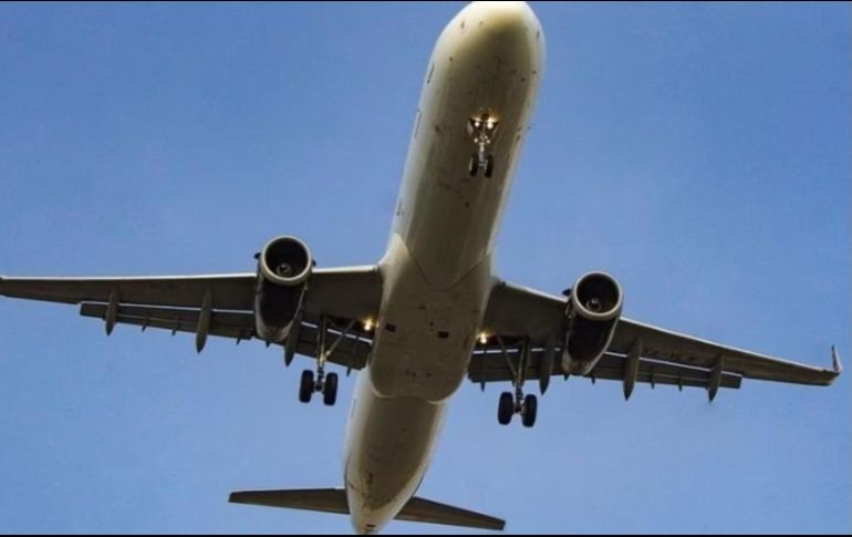 Autoridades del AICM dijeron que cooperarán para aclarar el supuesto robo del avión. SUN