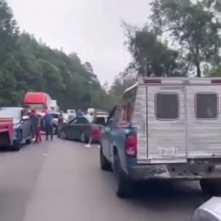 Reportan presunto asalto masivo en autopista Puebla-Orizaba, a la altura de Cumbres de Maltrata