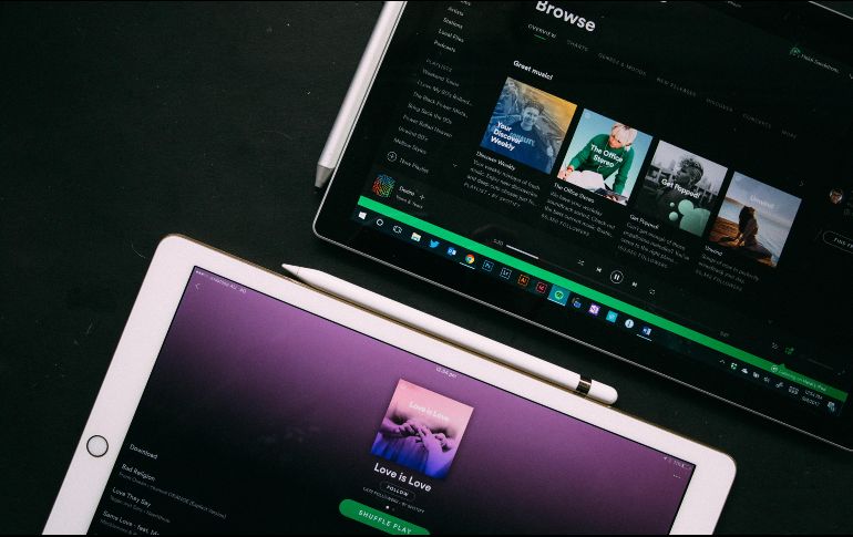 Spotify, la plataforma de streaming musical y podcast más usada ha anunciado un incremento de costos. ESPECIAL/UNSPLASH