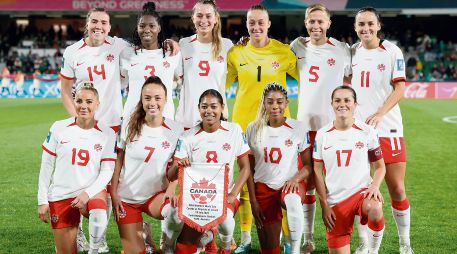 Las futbolistas canadienses piden los mismos apoyos que tienen los seleccionados varoniles. El cuadro femenil es el séptimo a nivel mundial. AFP/C. Murty