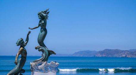 La playa Mismaloya en Puerto Vallarta rebasó el límite de enterococos y no es apta para bañistas. ESPECIAL