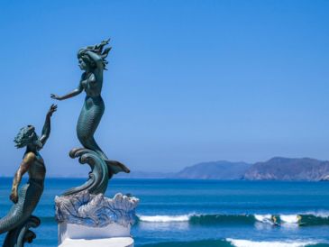 La playa Mismaloya en Puerto Vallarta rebasó el límite de enterococos y no es apta para bañistas. ESPECIAL