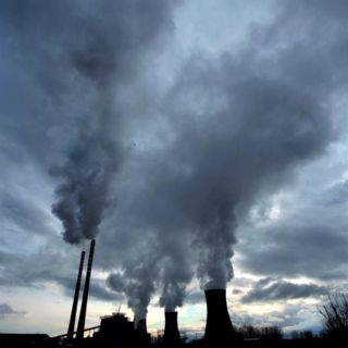 Científicos buscarán convertir emisiones nocivas en proteínas comestibles