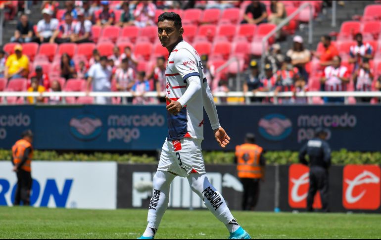 “Tiba” Sepúlveda es profesional con Chivas desde 2019, ha logrado tener una gran regularidad y ya llegó hasta la selección nacional. IMAGO7/S. Bautista