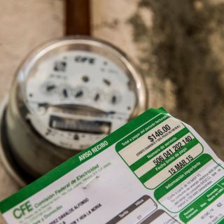 CFE: ¿Cuántos días después de vencido te cortan la luz?