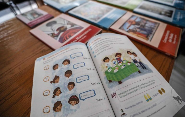 López Obrador acusó que hay una oposición conservadora y una auténtica democracia: 