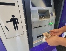 En caso de qué no puedas sacar el dinero de la tarjeta bienestar, la Secretaría Bienestar aclara qué es lo que pasa con el dinero./ EL INFORMADOR