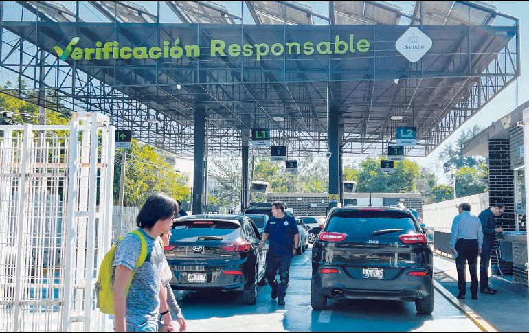 A nivel estatal existen en total 20 centros de verificación con 89 líneas en operación. EL INFORMADOR/ Archivo