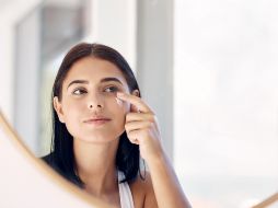 Dentro de los productos de belleza más vendidos en Amazon durante esta temporada se encuentran los protectores solares. GETTY IMAGES ISTOCK
