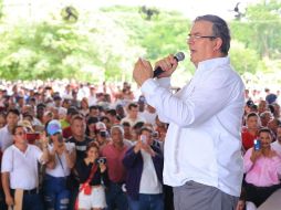 Marcelo Ebrard busca que haya tres médicos por cada mil habitantes. SUN