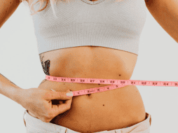 Si estás buscando bajar de peso, considera evitar estos alimentos altos en grasa y con poco valor nutricional. Pexels.