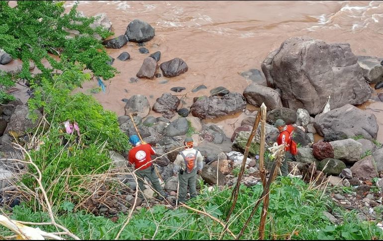 La víctima está identificada como José Eugenio Campos Flores de 41 años de edad, quien trabaja como chofer de plataformas digitales de transporte. CORTESÍA / PC Guadalajara