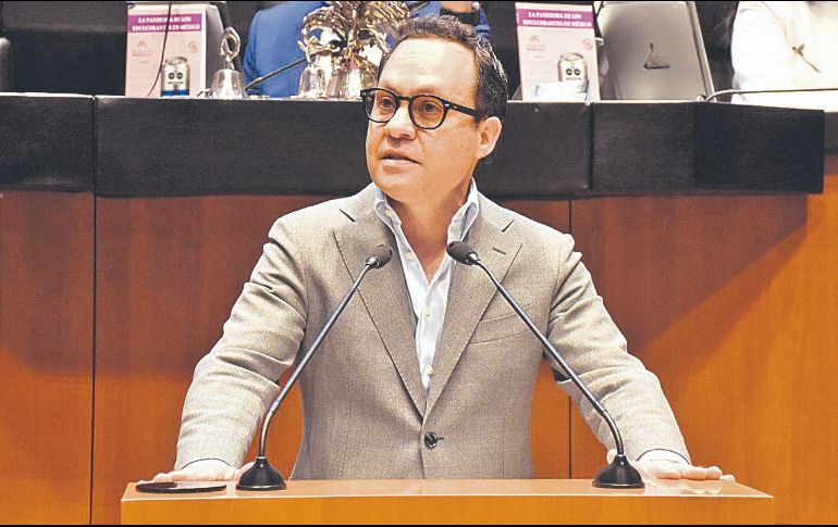 Clemente Castañeda ha defendido con tesón y orgullo los intereses de Jalisco desde su curul en el Senado. CORTESÍA