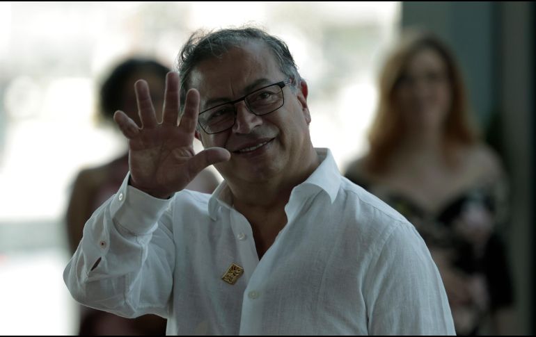 El Presidente de México declaró que mantendrá su visita a Colombia el 8 y 9 de septiembre aunque el país afronta el mayor escándalo político de los últimos tiempos por el supuesto enriquecimiento ilícito de Gustavo Petro.  EFE / A. Lacerda