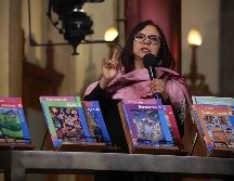 Leticia Ramírez mencionó que son aproximadamente 100 millones de libros de texto de primaria ya impresos que están listos para repartirse en los diferentes estados del país. SUN / B. Fregoso