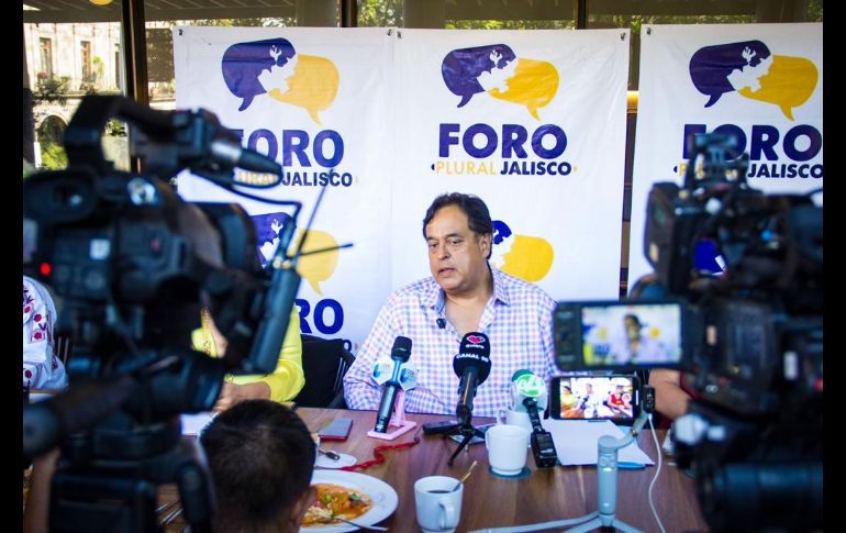 Este lunes, el organismo presentó un amparo en contra de la distribución de los libros de texto; Salvador Cosío, del Foro Plural Jalisco, señaló que esperan que se acumulen los recursos legales para que sea atraído por la Suprema Corte de Justicia de la Nación. CORTESÍA