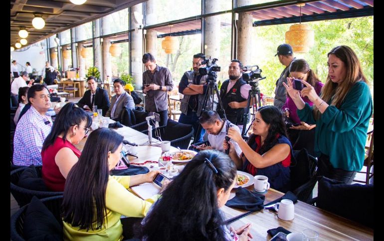 Este lunes, el organismo presentó un amparo en contra de la distribución de los libros de texto; Salvador Cosío, del Foro Plural Jalisco, señaló que esperan que se acumulen los recursos legales para que sea atraído por la Suprema Corte de Justicia de la Nación. CORTESÍA