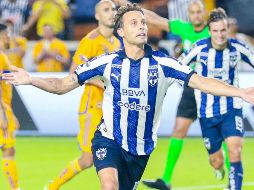 Con penal de último minuto, los Rayados se llevan el Clásico Regio. TWITTER / @rayados