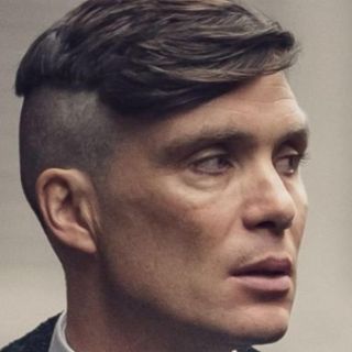 ¡Imposible! Este es el sencillo auto que maneja Cillian  Murphy