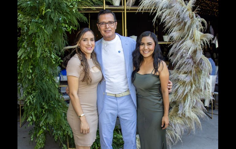 Michel Navarro Enrique Andrade y Nayeli Garcia. GENTE BIEN JALISCO/ Christian Pérez