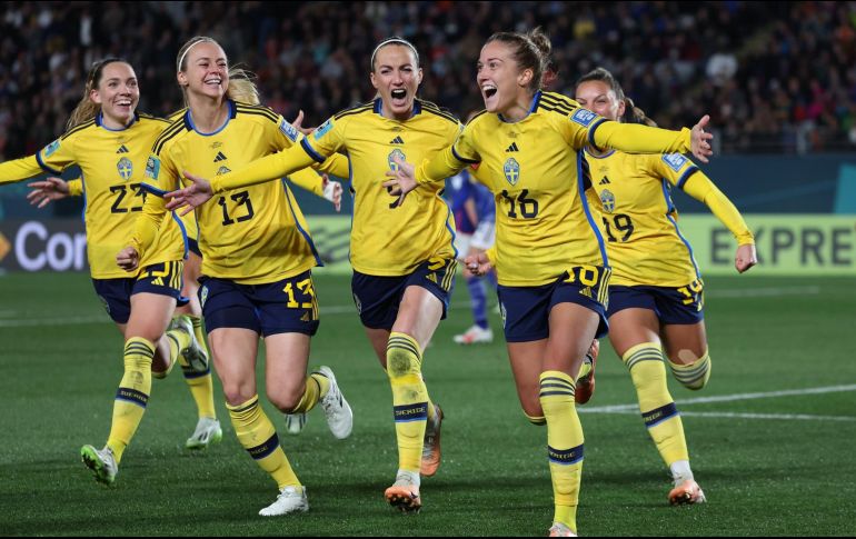 Filippa Angeldal anotó el segundo gol de Suecia mediante un penalti. EFE/B. Phibbs