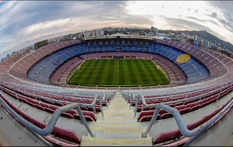 El Camp Nou es el estadio más grande de Europa, y después de la remodelación su aforo crecerá a 105 mil espectadores. AP/J. Monfort