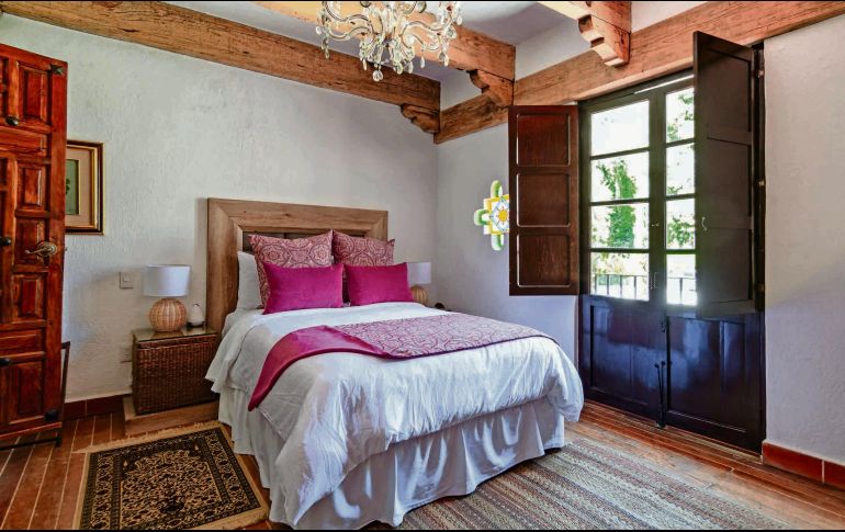 A través de la tarjeta INAPAM, se busca proporcionar beneficios significativos que les permitan disfrutar de una merecida estancia en diversos hoteles a precios reducidos en Jalisco. SUN / ARCHIVO