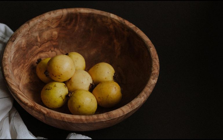 La guayaba es una fruta rica en vitamina A, C E, D12, hierro, cobre, calcio, magnesio, potasio, manganeso y fósforo, nutrientes esenciales para el buen funcionamiento del organismo. ESPECIAL / Foto de Priscilla Du Preez en Unsplash