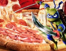 Deleita una rica pizza 