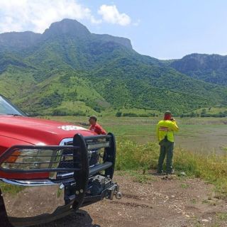 Analizan ampliar unos días más la búsqueda de chofer arrastrado por la corriente