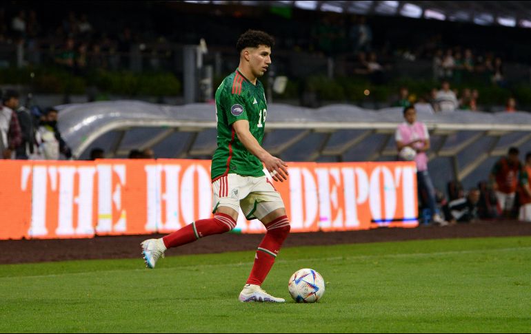 Algunos medios esparcieron el rumor de que el Ajax y el Rebaño habían comenzado pláticas para poder repatriarlo a México y que incluso ya existía un acuerdo entre ambos conjuntos. IMAGO7