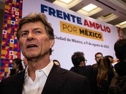 El Comité Organizador del Frente Amplio por México determinó adelantar los resultados de la primera encuesta por lo que dio a conocer que el exfuncionario Enrique de la Madrid queda fuera de la contienda interna. SUN / ARCHIVO