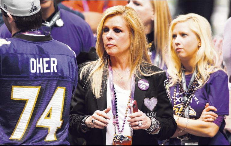 Leigh Anne Tuohy y su esposo Sean dicen que las acusaciones de Michael Oher son “ridículas”. AFP/R. Martínez