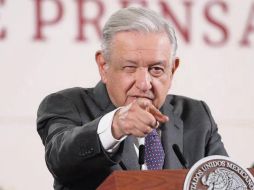 El titular del Ejecutivo, Andrés Manuel López Obrador, cierra las filas del partido oficial en torno a los polémicos libros de texto gratuitos de la SEP. EL UNIVERSAL