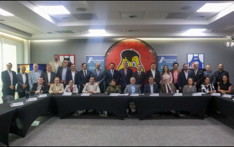 También recordaron que fue galardonado como “Industrial Distinguido” por la industria restaurantera en el año 1992. ESPECIAL